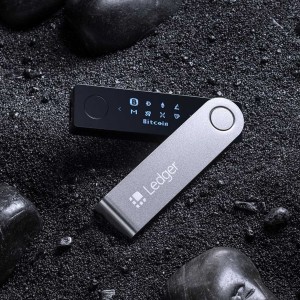 کیف پول سخت افزاری لجر(Ledger) مدل Nano S